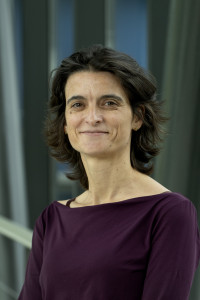 Dr.